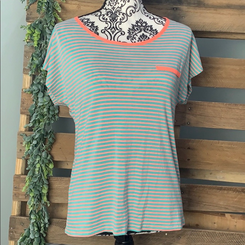 Robin-K blouse with Back Detail